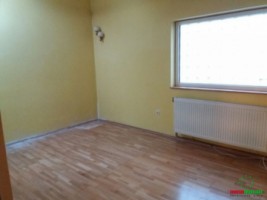 spatiu-birou-plus-apartament-3-camere-de-inchiriat-in-sibiu-zona-trei-stejari-4